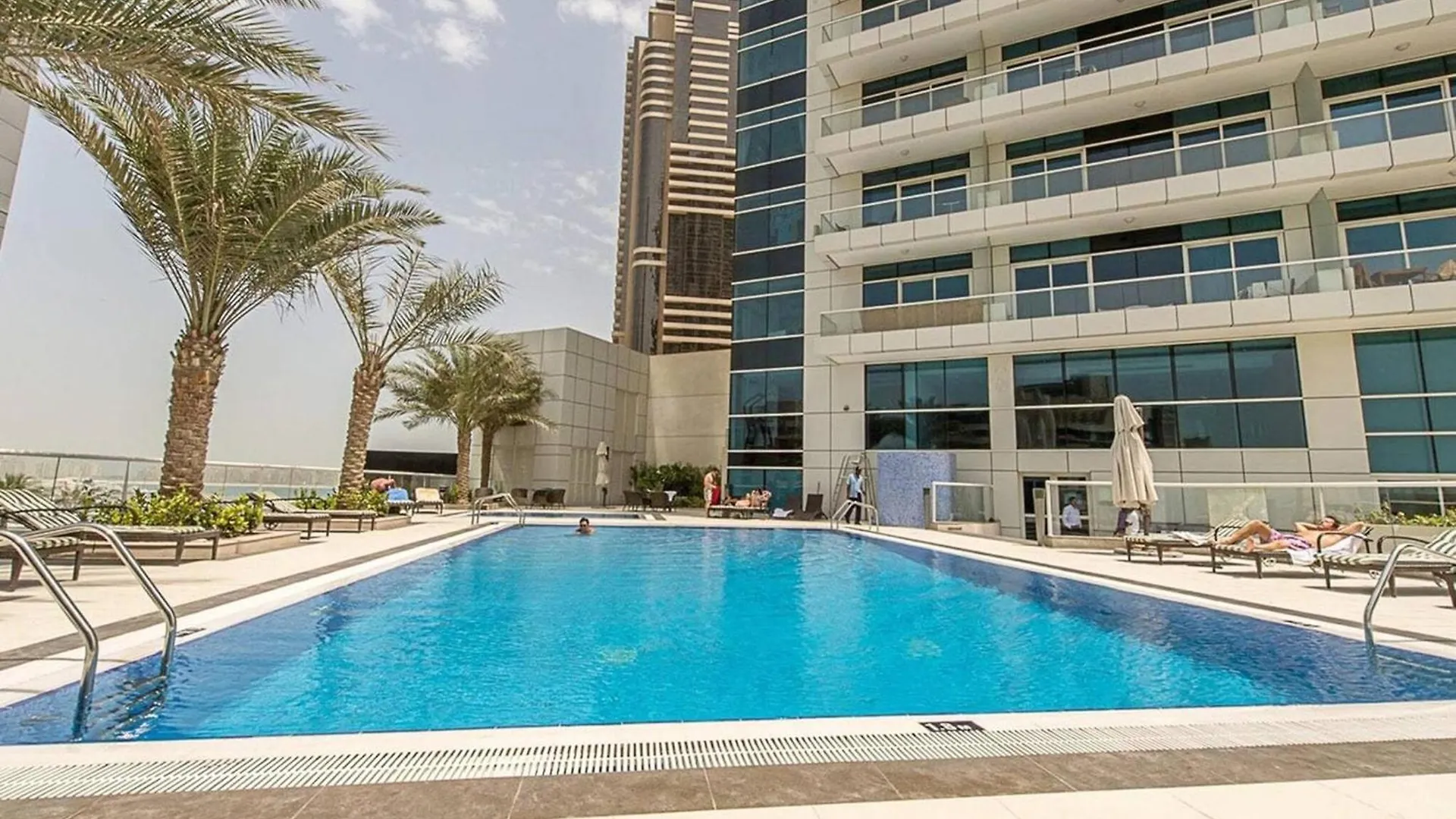 White Pearl 1Br Haven Marina Canal View Dubai Apartment