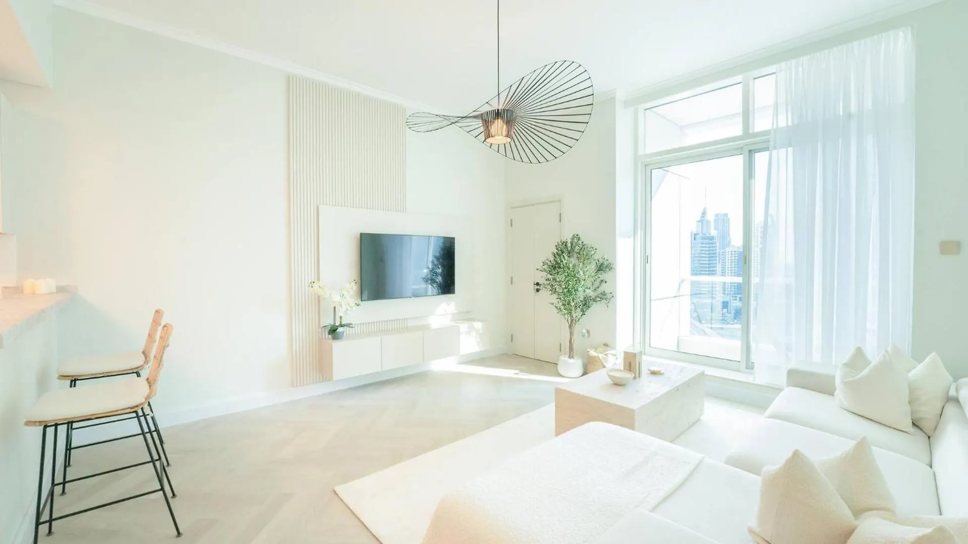 Apartment White Pearl 1Br Haven Marina Canal View Dubai United Arab Emirates