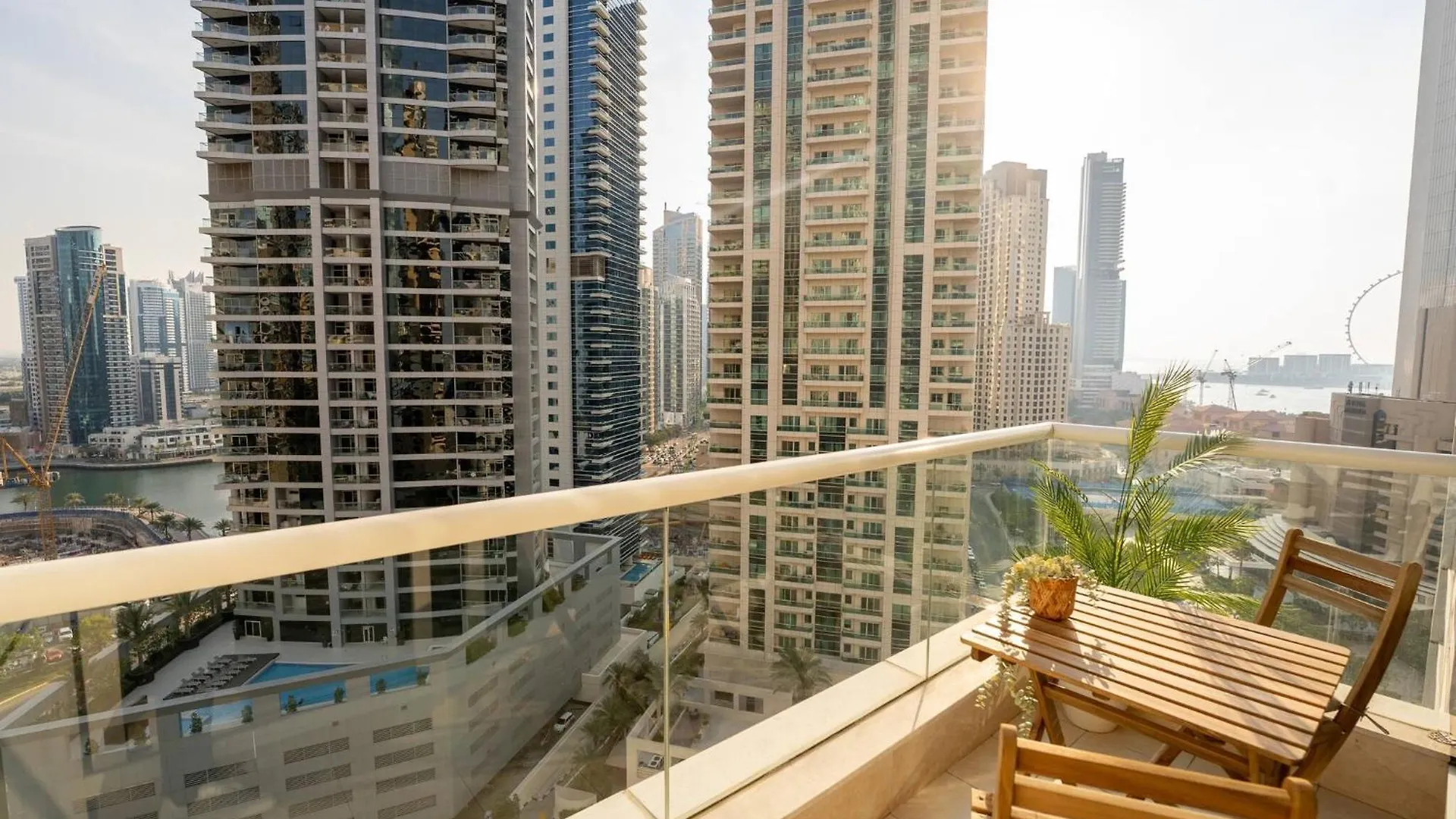 Apartment White Pearl 1Br Haven Marina Canal View Dubai United Arab Emirates