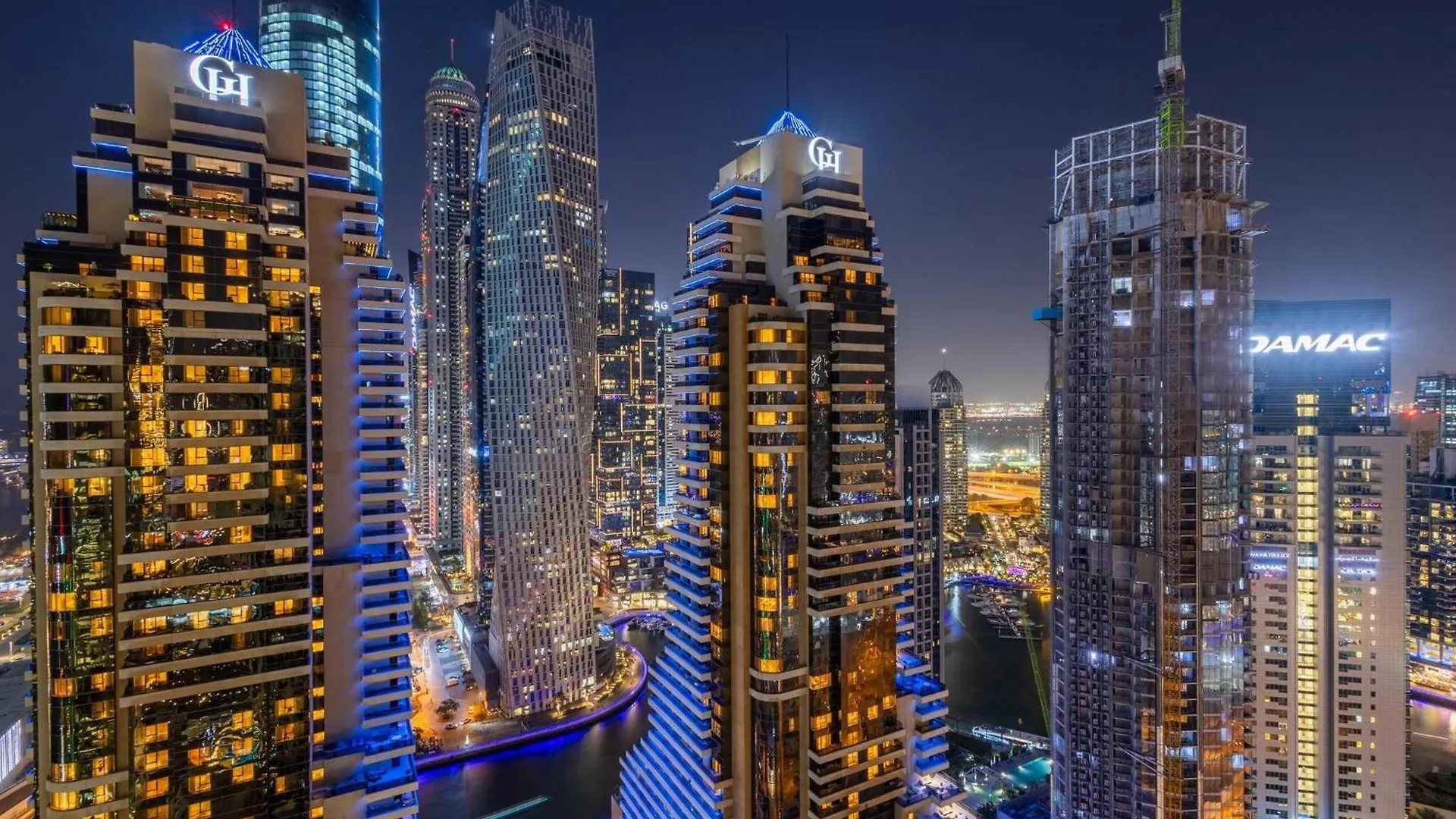 White Pearl 1Br Haven Marina Canal View Dubai Apartment